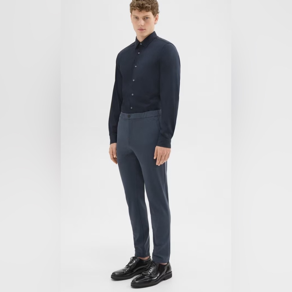NWOT Theory Terrance Jogger in Precision Ponte - Picture 2 of 13